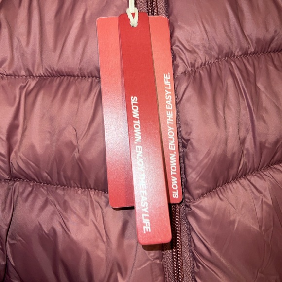 Woman’s puffer down jacket - Picture 6 of 9